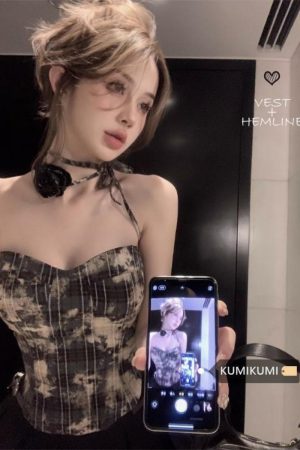 Summer Strapless Tank Top for Women - Spicy Girl Plaid with Three-Dimensional Floral Design, Slim Fit Irregular Short Outerwear