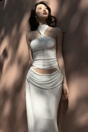 Summer Two-Piece Set - Sexy Halter Top & Bodycon Skirt for Daytime Beach Vacation Style