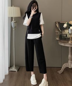 Summer Women's Two-Piece Set - Slim-Fit Short Sleeve Top & Seven-Point Pants, Minimalist Lazy Style, Age-Reducing Design