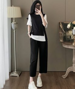 Summer Women's Two-Piece Set - Slim-Fit Short Sleeve Top & Seven-Point Pants, Minimalist Lazy Style, Age-Reducing Design