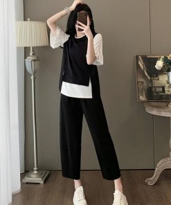 Summer Women's Two-Piece Set - Slim-Fit Short Sleeve Top & Seven-Point Pants, Minimalist Lazy Style, Age-Reducing Design