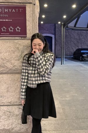 Super Slimming Mid-Length A-Line Pleated Skirt in Wool Blend - Youthful Korean Style Midi Skirt for Effortless Chic