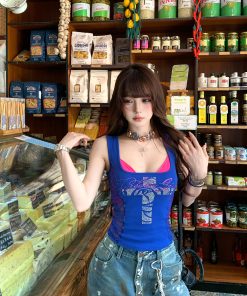 Sweet and Flirty Lace Camisole for Women - Short White Slim Fit Top, American Style, Perfect for 90s and Y2K Fashion Lovers