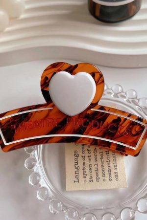Sweet Heart Hair Clip - Women's Shark Claw Hairpin, Cute Tail Accessory for Y2K and Korean Style Hair Trends