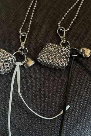 Sweet Heart Long Necklace for Women - Woven Metal Crossbody Bag Pendant - Stylish Sweater Neck Chain Accessory