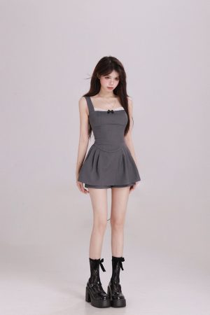 Sweet Lace Spliced Spaghetti Strap Dress for Women - Waist-Cinching, Elegant Bow Design, Short Summer Skirt, Perfect for 90s and Y2K Styles