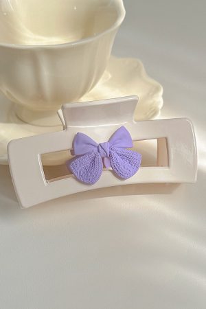 Sweet Purple Bow Shark Clip Hairpin - Cute Milk White Grasp Clip for Girls, Minimalist Design, Trendy Internet Celebrity Style 2025