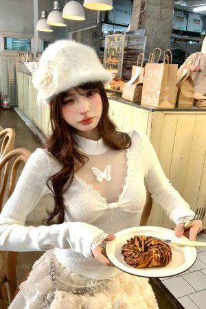 Sweet Romantic Korean Style Lace Long Sleeve V-Neck T-shirt for Women - Autumn Winter Slim Fit Knit Top