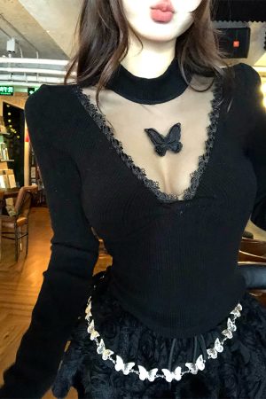 Sweet Romantic Korean Style Lace Long Sleeve V-Neck T-shirt for Women - Autumn Winter Slim Fit Knit Top