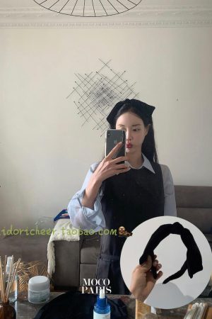 Sweet Velvet Big Bow Black Ribbon Headband - Korean Style Lady Girl Accessory for a Cute Look