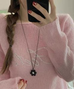 Sweetheart Korean Flower Pendant Necklace, Long Pullable Sweater Chain, Trendy Ins Style Accessory for Girls
