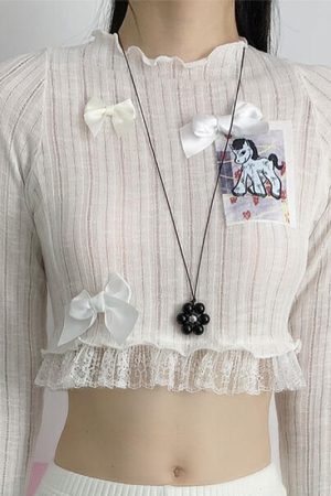 Sweetheart Korean Flower Pendant Necklace, Long Pullable Sweater Chain, Trendy Ins Style Accessory for Girls