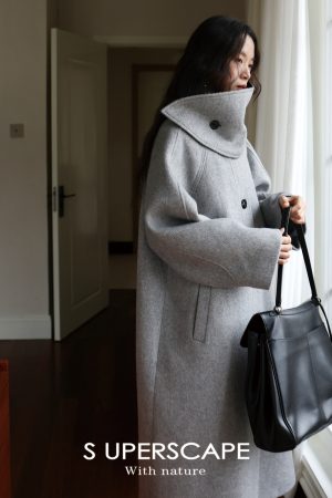 Textured Gray Velvet Lapel Color-Blocked Coat with Herringbone Design - Stylish Windbreaker for 90s and Y2K Fashion Enthusiasts