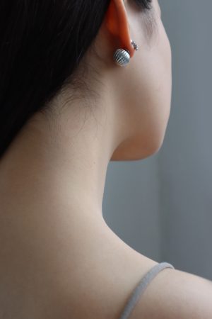 Textured Retro Round Ball-Shaped Cross Back Buckle Gold-Plated Small Earrings for European and American Style
