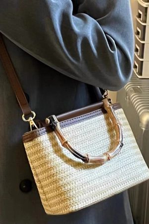Textured Woven Straw Bucket Bag for Women - Summer 2025 Niche Crossbody Handheld Style