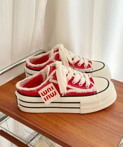 Thick-Soled Canvas Slip-On Shoes for Women - Summer 2025 Outdoor Soft Bottom Lightweight Sneakers