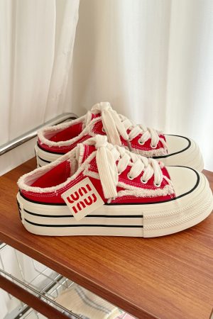Thick-Soled Canvas Slip-On Shoes for Women - Summer 2025 Outdoor Soft Bottom Lightweight Sneakers