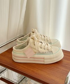 Thick-Soled Canvas Slip-On Shoes for Women - Summer 2025 Outdoor Soft Bottom Lightweight Sneakers