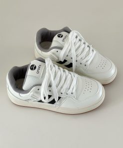 Thick-Soled Casual Bread Sneakers for Women - Trendy White Spring 2025 Footwear - Versatile Y2K Style