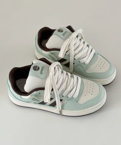 Thick-Soled Casual Bread Sneakers for Women - Trendy White Spring 2025 Footwear - Versatile Y2K Style