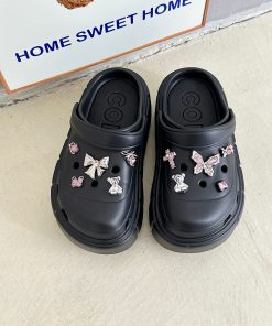 Thick-Soled Hole Shoes for Women - Non-Slip Outdoor Summer Beach Slippers, Versatile Casual Footwear for Hot Weather