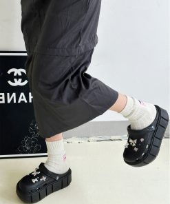 Thick-Soled Hole Shoes for Women - Non-Slip Outdoor Summer Beach Slippers, Versatile Casual Footwear for Hot Weather