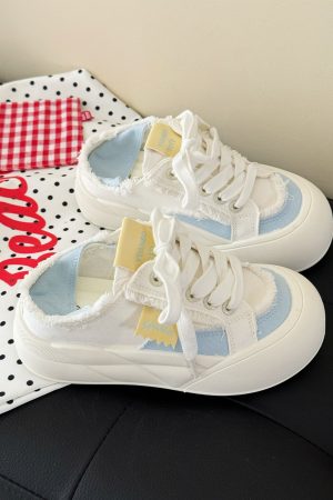 Thick-Soled Round-Toe Canvas Loafers for Summer 2025 - Breathable White Slippers for Stylish Comfort