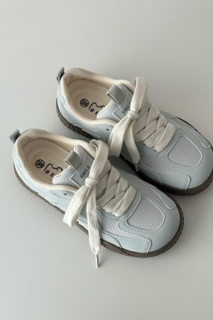 Thick-Soled White Casual Sneakers for Spring 2025 - Versatile Sports Shoes with Trendy 90s Style