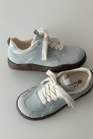 Thick-Soled White Casual Sneakers for Spring 2025 - Versatile Sports Shoes with Trendy 90s Style