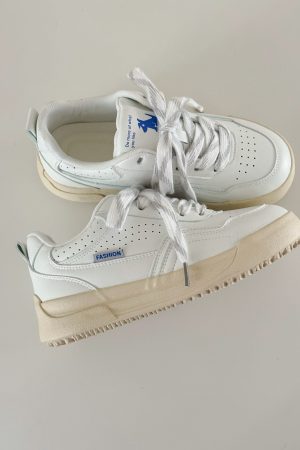 Thick-Soled White Sneakers for Women - 2025 Spring Versatile Soft Sole Casual Sports Shoes, Y2K Inspired Street Style
