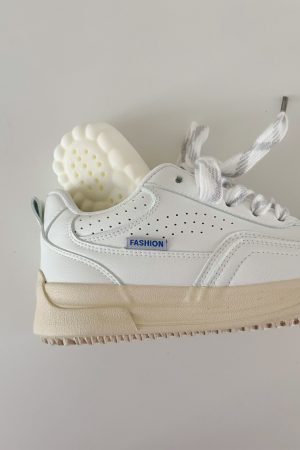 Thick-Soled White Sneakers for Women - 2025 Spring Versatile Soft Sole Casual Sports Shoes, Y2K Inspired Street Style