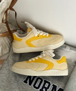 Thick-Soled White Sneakers for Women - Versatile Casual Style, 2025 Spring Collection, Trending Student Fashion