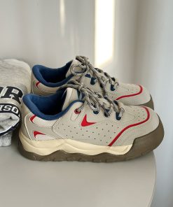 Thick-Soled White Sneakers for Women, 2025 Spring Niche Casual Skate Shoes, Versatile Sports Footwear