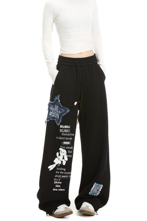 Thickened Hip-Hop Street Dance Sweatpants for Women - Versatile American Denim Patch Embroidered Casual Straight-Leg Sports Pants