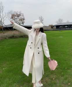 Thickened White Woolen Long Loose Waistcoat Coat for Women - Stylish Layering Essential, Perfect for Fall and Winter Fashion