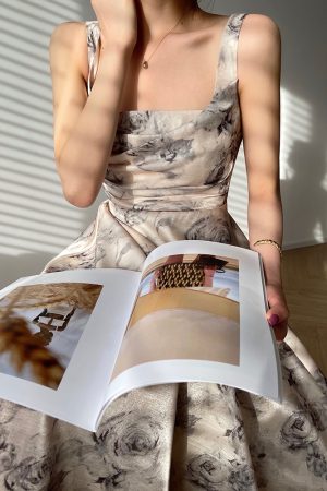 Thorny Garden High-End Design French Printed Elegant Sleeveless Long Dress - Bohemian Style, Ideal for Special Occasions