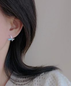 Three-Dimensional Butterfly Gradient Earrings for Women - Sweet Cool Design, Light Luxury Niche Style, Trendy Internet Celebrity Jewelry