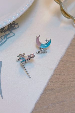 Three-Dimensional Butterfly Gradient Earrings for Women - Sweet Cool Design, Light Luxury Niche Style, Trendy Internet Celebrity Jewelry