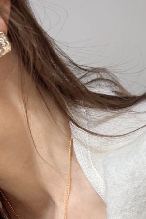 Three-Dimensional Coffee-Colored Metal Pearl Earrings for Women, Korean Style 925 Silver Studs, High-Quality Fashion Jewelry