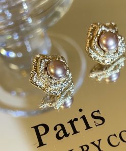 Three-Dimensional Coffee-Colored Metal Pearl Earrings for Women, Korean Style 925 Silver Studs, High-Quality Fashion Jewelry