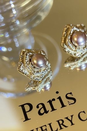 Three-Dimensional Coffee-Colored Metal Pearl Earrings for Women, Korean Style 925 Silver Studs, High-Quality Fashion Jewelry