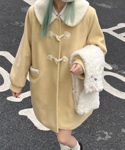 Three-Piece Women's Woolen Coat Set with Doll Collar and Toggle Closure, Pudding Bear JK Uniform Style for Winter 2025