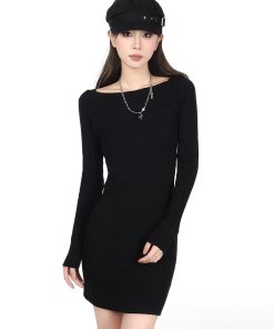 Tight-Fitting One-Shoulder Knitted Dress for Women - Bodycon Short Sweater Dress, Autumn/Winter Slanted Shoulder, Chic Style