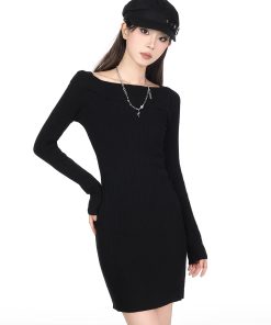 Tight-Fitting One-Shoulder Knitted Dress for Women - Bodycon Short Sweater Dress, Autumn/Winter Slanted Shoulder, Chic Style