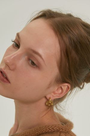 Trendy 18k Gold Double Buckle Hoop Earrings for Women, Versatile Two-Wearing Methods, Light Luxury Style, Perfect for 2025 Fashion