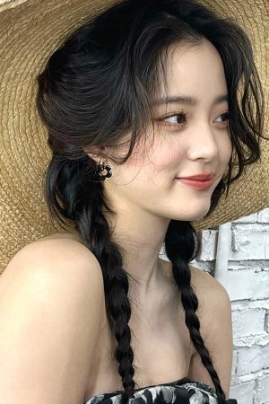 Trendy 2025 Hoop Earrings for Women - Unique Design Versatile Ear Accessories Inspired by Ouyang Nana Style