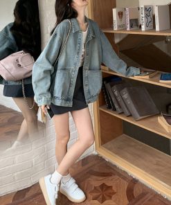 Trendy 2025 Women's Denim Jacket, Korean Style, Age-Reducing Design, Unique and Beautiful Fashion Top