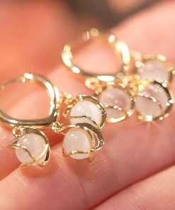 Trendy Autumn 2025 Women's Earrings - Elegant Silver Pins, High-End Niche Design, Light Luxury Accessories for Cool Style