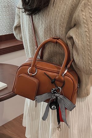 Trendy Autumn Women's Handheld Crossbody Bag - High-End Shoulder Bag for Commuter Style, 2025 Fashion Essential
