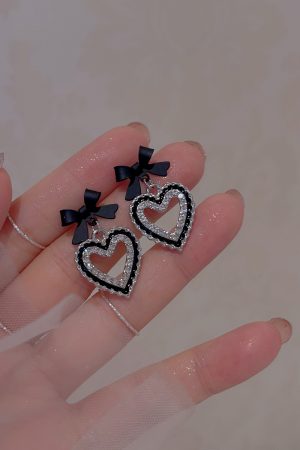 Trendy Black Bow Heart Earrings for Women - 2025 High-Quality Mosquito Coil Ear Clips, Cute Niche Fashion Accessory